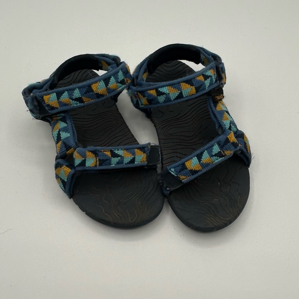 Teva Hurricane Size 3 Blue Yellow Sport Hiking Sandals Boys Girls
